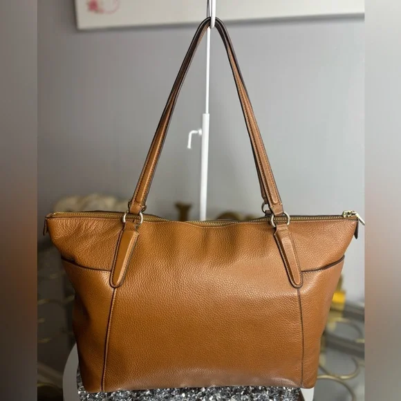 Coach Ava Tote Saddle Brown pebbled leather EUC - Picture 5 of 15